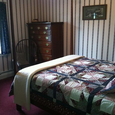 The South Glenora Tree Farm Bed & Breakfast Dundee Eksteriør bilde